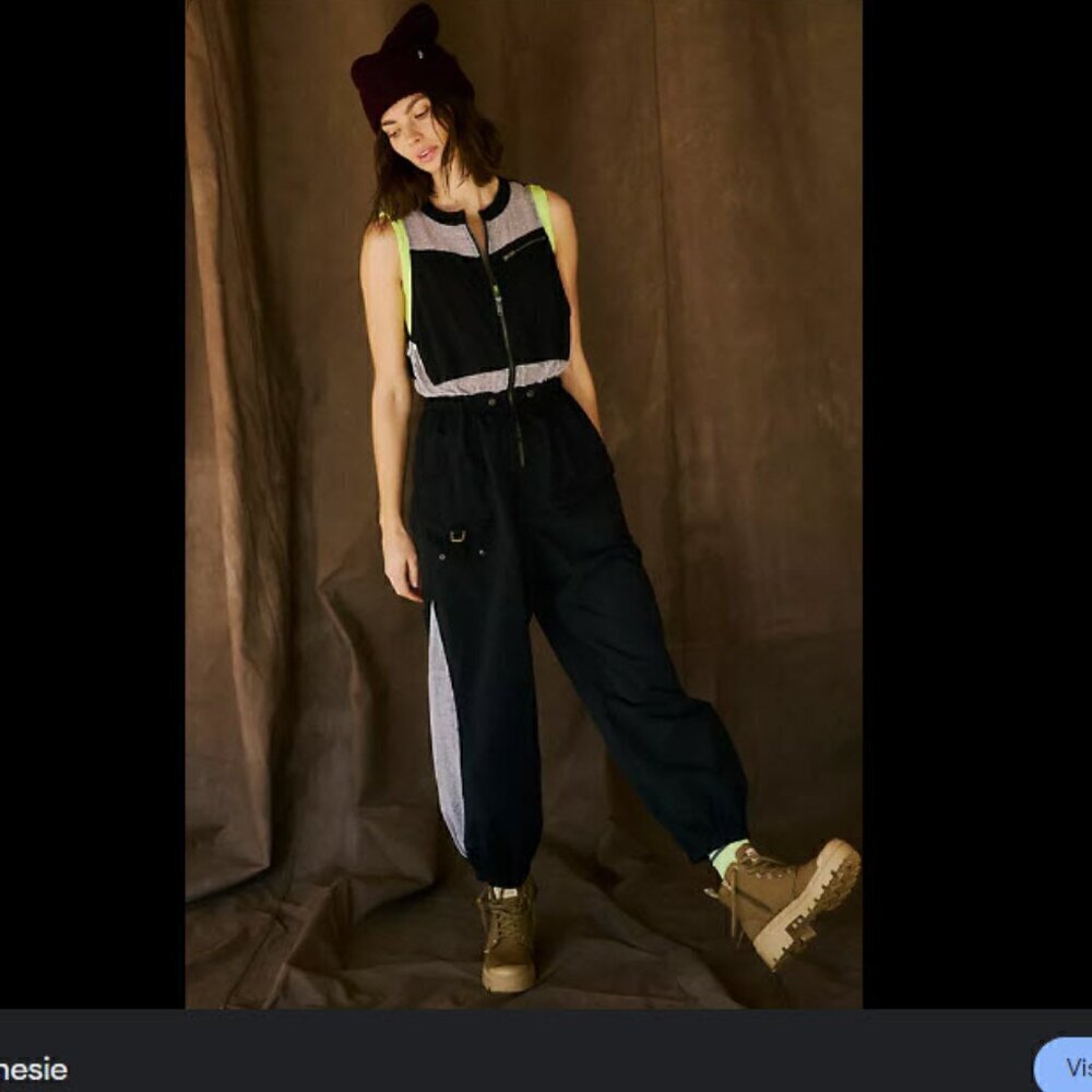 NWT FP Movement Inhale Onesie Black Water Resistant Jumpsuit - Picture 2 of 9